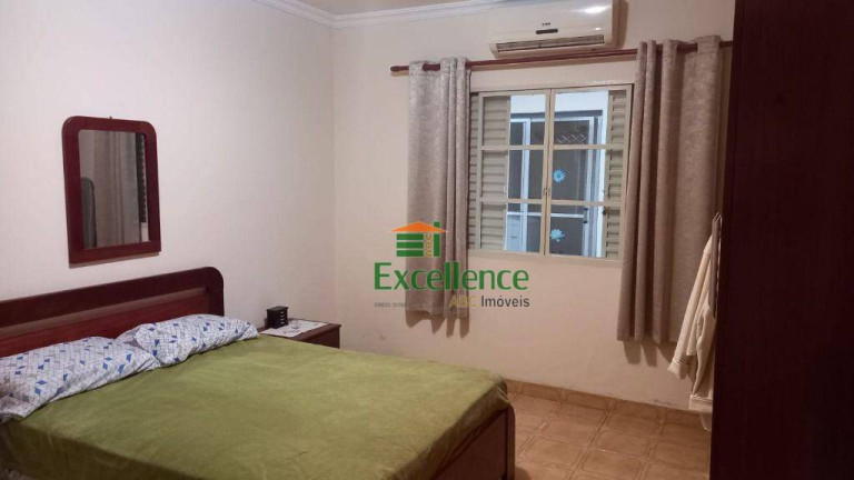 Imagem Casa com 3 Quartos à Venda, 309 m² em Jardim - Santo André