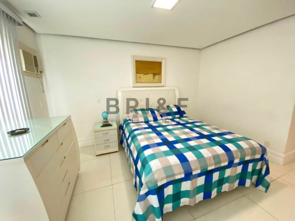 Imagem Casa com 5 Quartos à Venda, 700 m² em Barra Da Tijuca - Rio De Janeiro Imagem Casa com 5 Quartos à Venda, 700 m² em Barra Da Tijuca - Rio De Janeiro