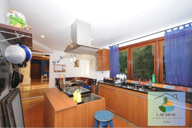 Imagem Casa com 4 Quartos à Venda, 2.000 m² em João Fernandes - Búzios Imagem Casa com 4 Quartos à Venda, 2.000 m² em João Fernandes - Búzios