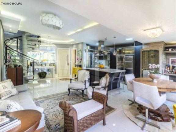 Imóvel com 3 Quartos à Venda, 314 m² em Jardim Itu - Porto Alegre
