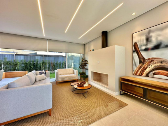 Imagem Casa com 4 Quartos à Venda, em -- - Capao Da Canoa Imagem Casa com 4 Quartos à Venda, em -- - Capao Da Canoa