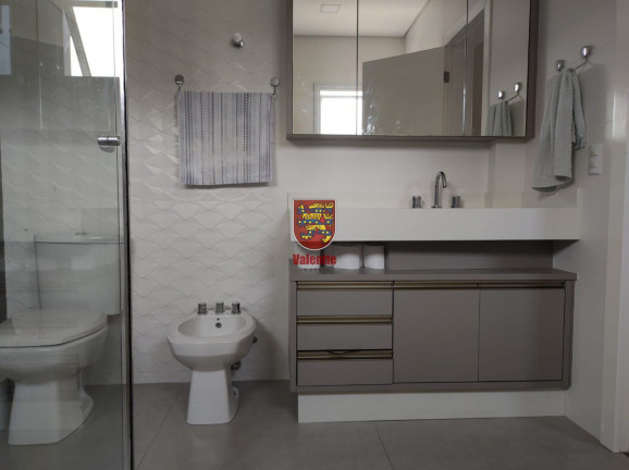 Imagem Sobrado com 3 Quartos à Venda, 382 m² em Jardim Atlântico - Florianópolis Imagem Sobrado com 3 Quartos à Venda, 382 m² em Jardim Atlântico - Florianópolis