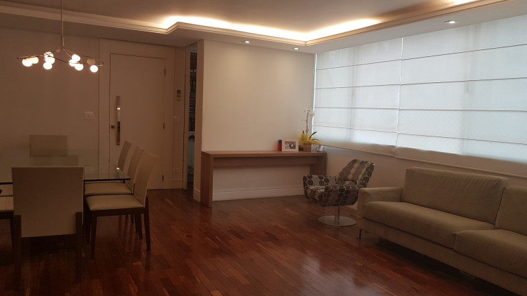 Imagem Apartamento com 3 Quartos à Venda, 127 m² em Santa Cecília - São Paulo