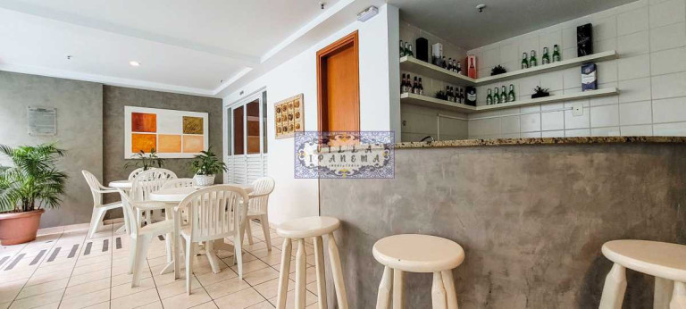 Imagem Apartamento com 2 Quartos à Venda, 62 m² em Lagoa - Rio De Janeiro