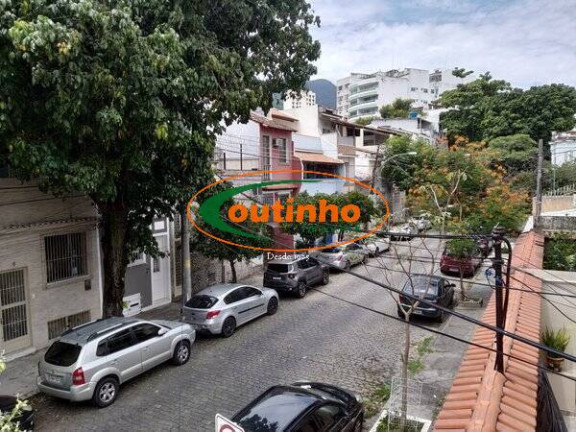 Imagem Apartamento com 4 Quartos à Venda, 135 m² em Tijuca - Rio De Janeiro Imagem Apartamento com 4 Quartos à Venda, 135 m² em Tijuca - Rio De Janeiro