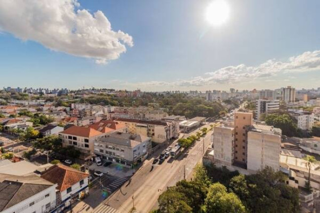 Imagem Apartamento com 3 Quartos à Venda, 81 m² em Porto Alegre