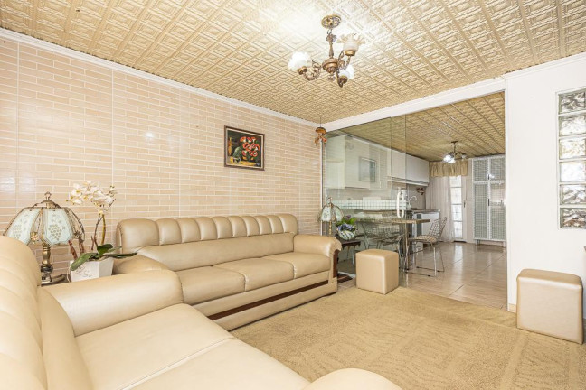 Imagem Casa com 3 Quartos à Venda, 225 m² em Seminário - Curitiba