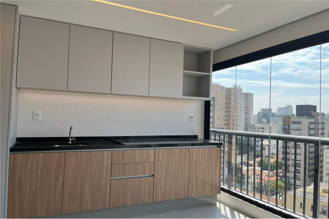 Foto do imóvel Imóvel com 2 Quartos à Venda,  em Vila Marina - São Paulo