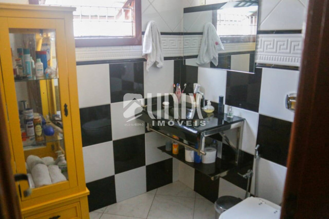Imagem Casa com 5 Quartos à Venda, 500 m² em Parque Turf Club - Campos Dos Goytacazes