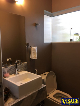 Imagem Casa com 3 Quartos à Venda, em Jd. Coleginho - Jacareí Imagem Casa com 3 Quartos à Venda, em Jd. Coleginho - Jacareí