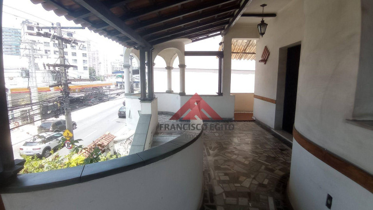 Imagem Casa com 4 Quartos à Venda, 120 m² em Icaraí - Niterói Imagem Casa com 4 Quartos à Venda, 120 m² em Icaraí - Niterói