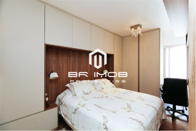 Imagem Imóvel com 4 Quartos à Venda, 138 m² em Aclimação - São Paulo Imagem Imóvel com 4 Quartos à Venda, 138 m² em Aclimação - São Paulo
