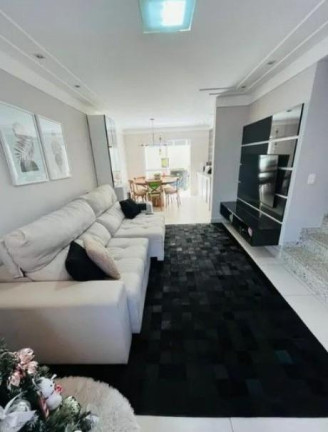 Imagem Casa com 3 Quartos à Venda, 130 m² em Pilarzinho - Curitiba Imagem Casa com 3 Quartos à Venda, 130 m² em Pilarzinho - Curitiba