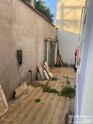 Imagem Casa com 2 Quartos à Venda, 130 m² em Vila Moreira - São Paulo