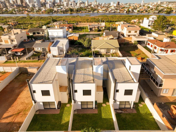 Imagem Sobrado com 3 Quartos à Venda, 161 m² em Centro - Passo De Torres Imagem Sobrado com 3 Quartos à Venda, 161 m² em Centro - Passo De Torres