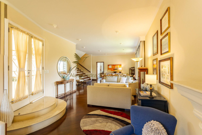 Imagem Casa com 2 Quartos à Venda, 320 m² em Alphaville - Santana De Parnaíba Imagem Casa com 2 Quartos à Venda, 320 m² em Alphaville - Santana De Parnaíba