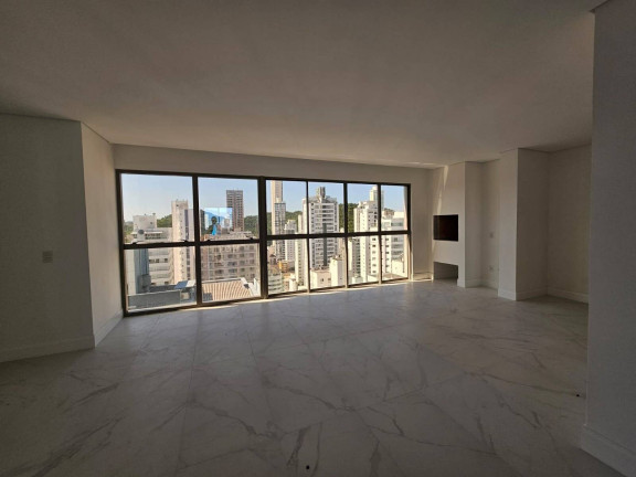 Imagem Apartamento com 4 Quartos à Venda, 168 m² em Pioneiros - Balneário Camboriú Imagem Apartamento com 4 Quartos à Venda, 168 m² em Pioneiros - Balneário Camboriú