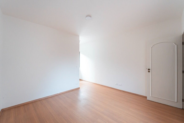 Imagem Casa com 3 Quartos à Venda, 244 m² em Vila Guarani (z Sul) - São Paulo