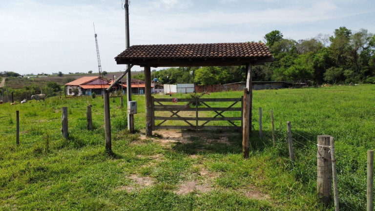 Imagem Chácara à Venda, 20 m² em Moquem Generoso - Porangaba Imagem Chácara à Venda, 20 m² em Moquem Generoso - Porangaba