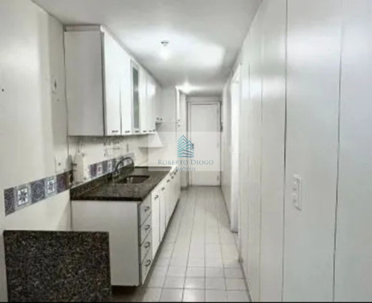 Imagem Imóvel com 2 Quartos à Venda, 124 m² em Barra Da Tijuca - Rio De Janeiro Imagem Imóvel com 2 Quartos à Venda, 124 m² em Barra Da Tijuca - Rio De Janeiro