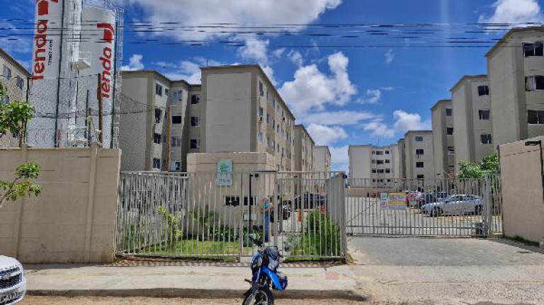 Apartamento com 2 Quartos à Venda, 44 m² em Cajazeiras - Fortaleza