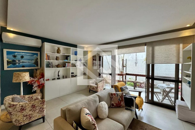 Imagem Casa com 2 Quartos à Venda, 120 m² em Recreio Dos Bandeirantes - Rio De Janeiro Imagem Casa com 2 Quartos à Venda, 120 m² em Recreio Dos Bandeirantes - Rio De Janeiro