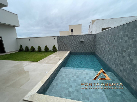 Imagem Casa com 4 Quartos à Venda, 280 m² em Cond Parque Lagoa Silvana - Caratinga