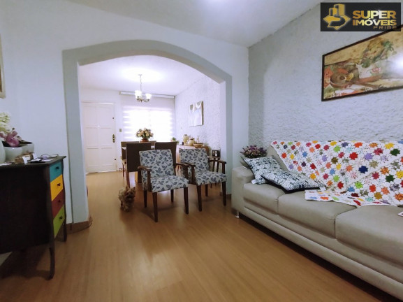Imagem Casa com 3 Quartos à Venda, 300 m² em Areal - Pelotas Imagem Casa com 3 Quartos à Venda, 300 m² em Areal - Pelotas
