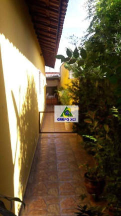 Imagem Casa com 3 Quartos à Venda, 230 m² em Jardim Novo Maracanã - Campinas Imagem Casa com 3 Quartos à Venda, 230 m² em Jardim Novo Maracanã - Campinas