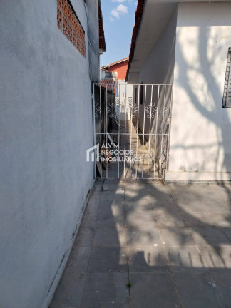 Imagem Casa com 3 Quartos à Venda, 300 m² em Santana - São José Dos Campos