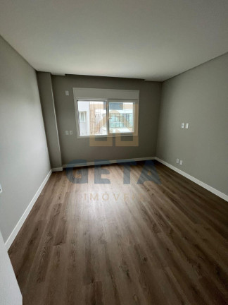 Imagem Sobrado com 4 Quartos à Venda, 270 m² em Santa Regina  - Camboriú
