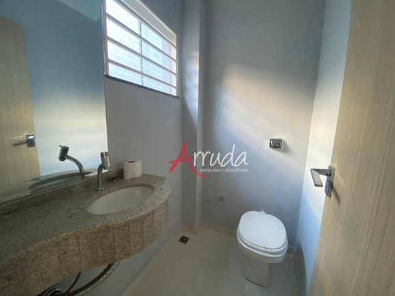 Imagem Sobrado com 3 Quartos à Venda, 162 m² em Centro - Cascavel
