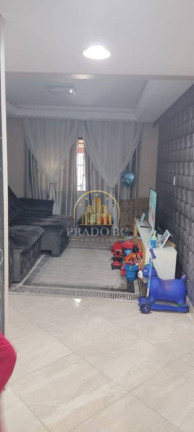 Imagem Sobrado com 3 Quartos à Venda, 10 m² em Santa Regina - Camboriú