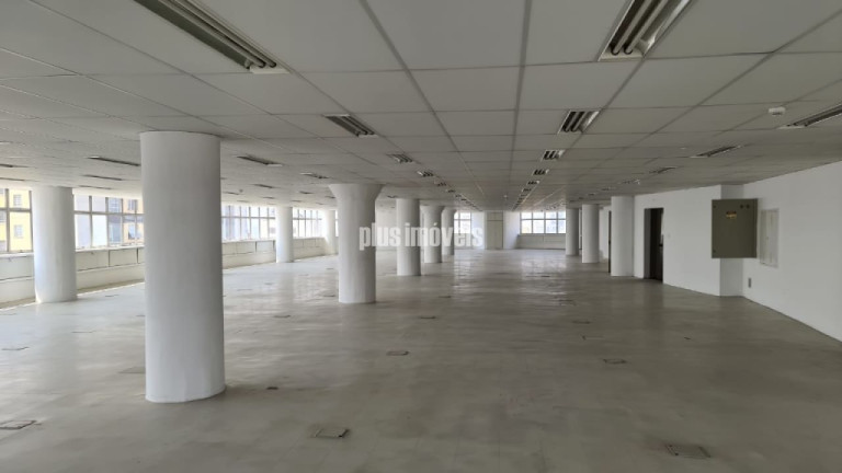 Imóvel Comercial para Alugar, 754 m² em República - São Paulo