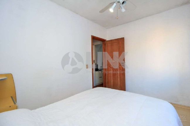 Imagem Imóvel com 2 Quartos à Venda, 92 m² em Azenha - Porto Alegre Imagem Imóvel com 2 Quartos à Venda, 92 m² em Azenha - Porto Alegre