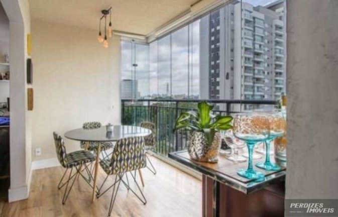 Imagem Apartamento com 2 Quartos à Venda, 60 m² em Vila Anastácio - São Paulo