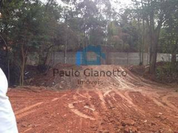 Terreno em Condomínio à Venda, 1.410 m² em Granja Viana - Carapicuíba
