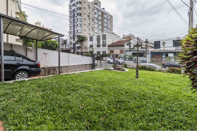 Imagem Casa com 3 Quartos à Venda, 200 m² em Santana - Porto Alegre