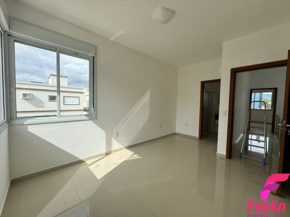 Imagem Casa com 3 Quartos para Alugar, 152 m² em Campeche - Florianópolis Imagem Casa com 3 Quartos para Alugar, 152 m² em Campeche - Florianópolis