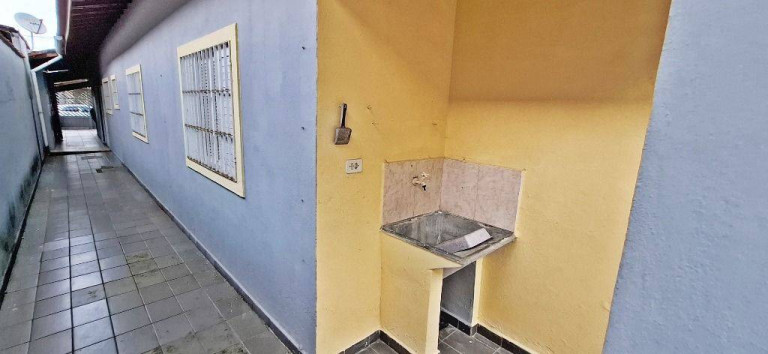 Imagem Casa com 2 Quartos à Venda, 100 m² em Maracanã - Praia Grande Imagem Casa com 2 Quartos à Venda, 100 m² em Maracanã - Praia Grande