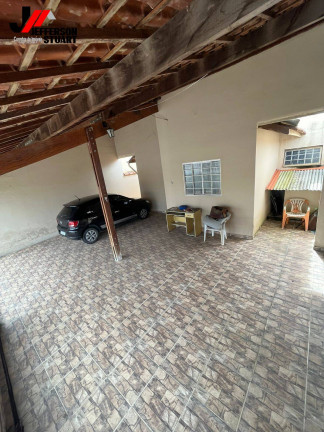 Casa com 2 Quartos à Venda,  em Vila Dos Comerciários Ii - Guaratinguetá