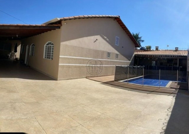 Imagem Casa com 3 Quartos à Venda, 200 m² em Setor Habitacional Arniqueira (águas Claras) - Brasília Imagem Casa com 3 Quartos à Venda, 200 m² em Setor Habitacional Arniqueira (águas Claras) - Brasília
