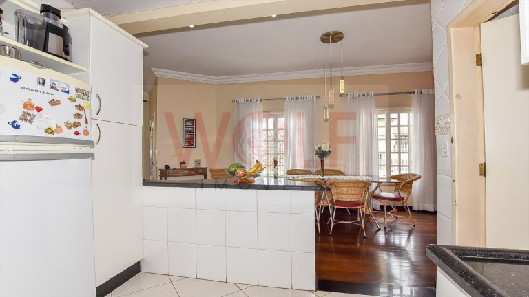 Imagem Casa com 4 Quartos à Venda, 243 m² em Pilarzinho - Curitiba