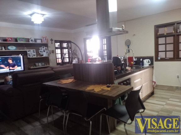 Imagem Casa com 3 Quartos à Venda, 231 m² em Centro - Jacareí