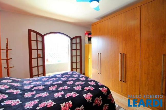 Imagem Sobrado com 3 Quartos à Venda, 159 m² em Vila Floresta - Santo André Imagem Sobrado com 3 Quartos à Venda, 159 m² em Vila Floresta - Santo André