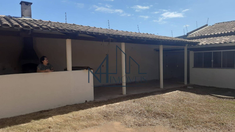 Imagem Casa com 3 Quartos à Venda, 320 m² em Jardim Buriti Sereno - Aparecida De Goiânia