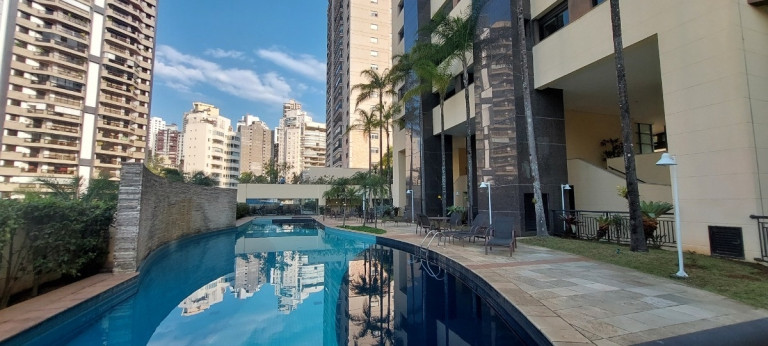 Imagem Apartamento com 3 Quartos à Venda, 220 m² em Vila Suzana - São Paulo Imagem Apartamento com 3 Quartos à Venda, 220 m² em Vila Suzana - São Paulo