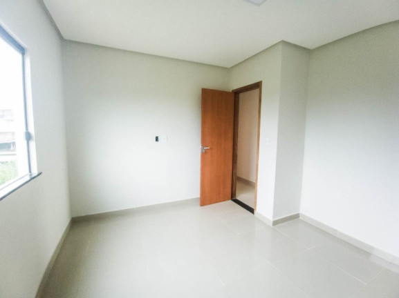 Imagem Casa com 3 Quartos à Venda, 109 m² em Parque 10 De Novembro - Manaus
