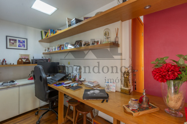 Imagem Apartamento com 3 Quartos à Venda, 153 m² em Vila Romana - São Paulo