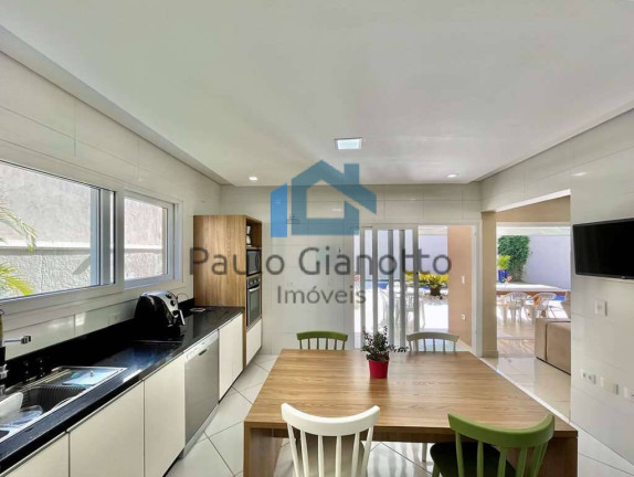 Imagem Casa de Condomínio com 4 Quartos à Venda, 315 m² em Granja Viana - Cotia Imagem Casa de Condomínio com 4 Quartos à Venda, 315 m² em Granja Viana - Cotia
